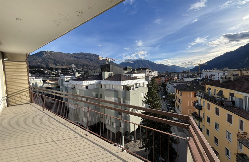 PANORAMICISSIMO APPARTAMENTO - Vendita Appartamento 3 stanze  Trento