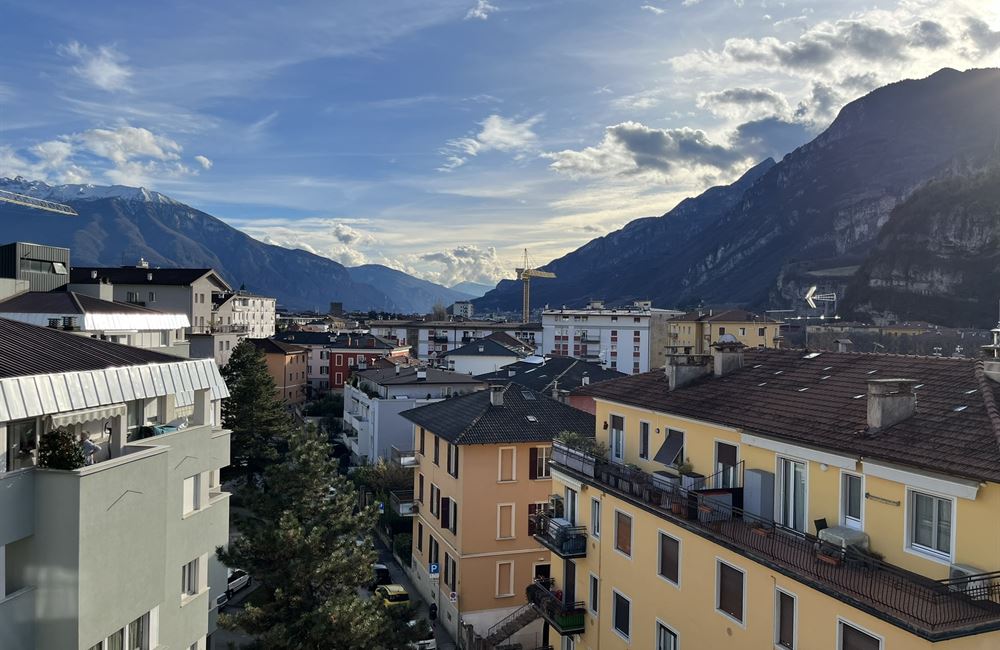 PANORAMICISSIMO APPARTAMENTO - Vendita Appartamento 3 stanze  Trento