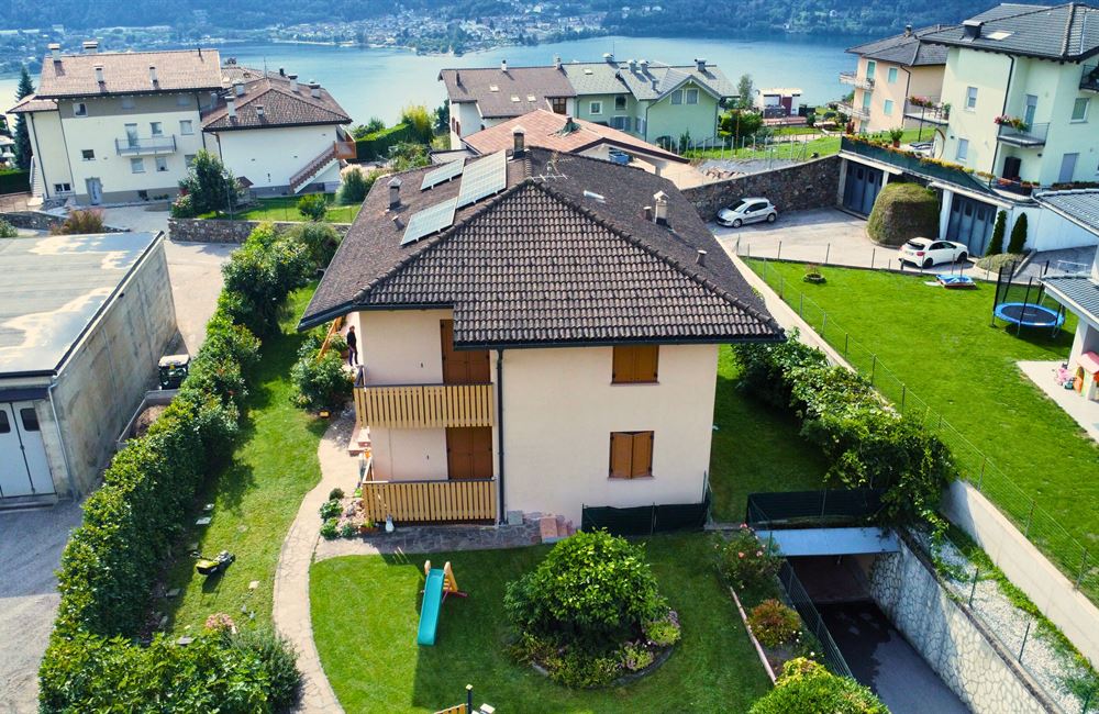 TENNA VILLA SINGOLA IN SPLENDIDA POSIZIONE - Vendita Casa Singola  Trento