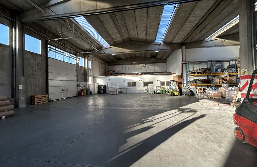 TRENTO NORD CAPANNONE 1500 MQ - Vendita Capannone industriale  Trento Nord