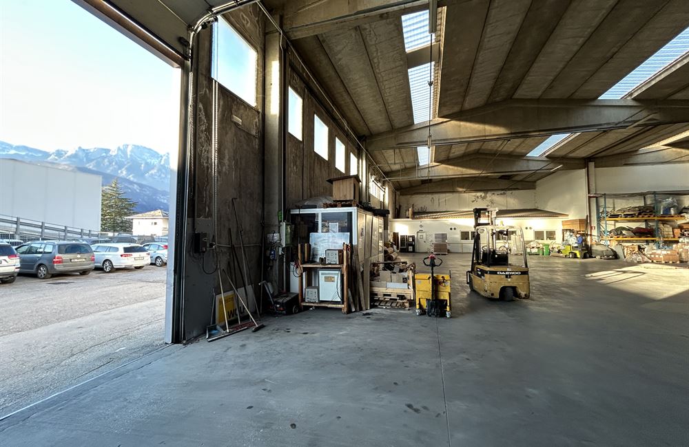 TRENTO NORD CAPANNONE 1500 MQ - Vendita Capannone industriale  Trento Nord