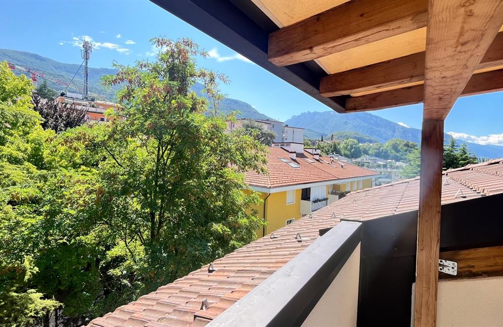 TRENTO  ULTIMO PIANO CON DUE SPAZIOSI TERRAZZI - Vendita Appartamento 2 stanze  Trento