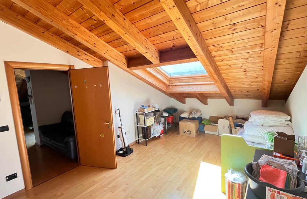 TRENTO  ULTIMO PIANO CON DUE SPAZIOSI TERRAZZI - Vendita Appartamento 2 stanze  Trento