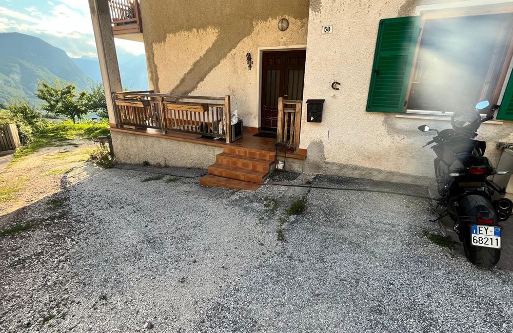 TRE STANZE CON PANORAMICA TERRAZZA VISTA VALLE - Vendita Appartamento 3 stanze  Atesina