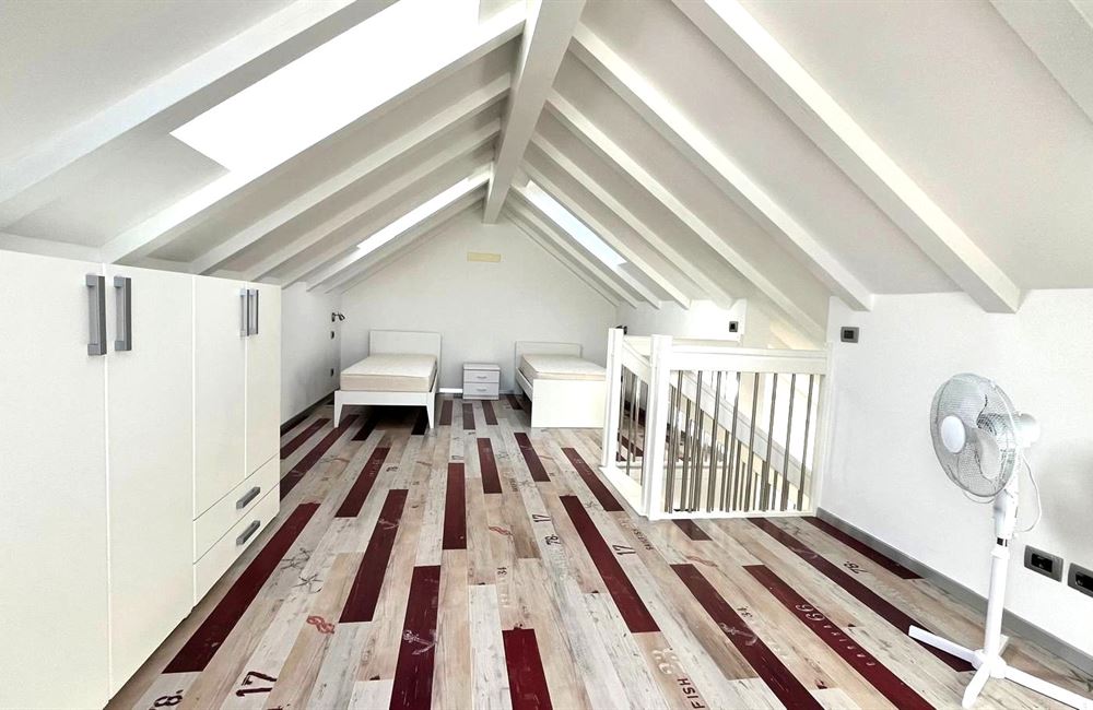ELEGANTE DUPLEX IN CITTA' - Vendita Appartamento 3 stanze  Trento
