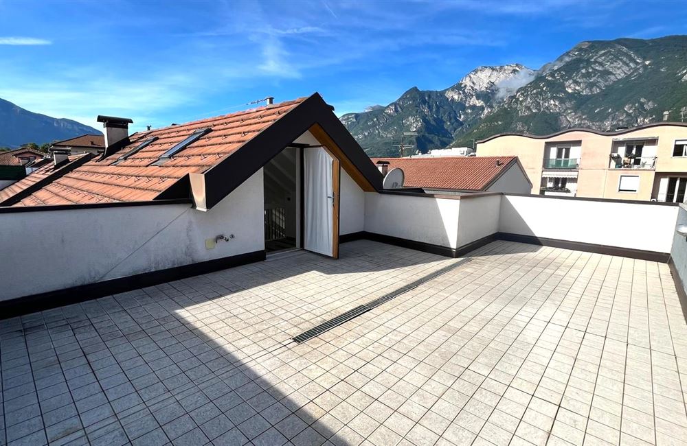ELEGANTE DUPLEX IN CITTA' - Vendita Appartamento 3 stanze  Trento