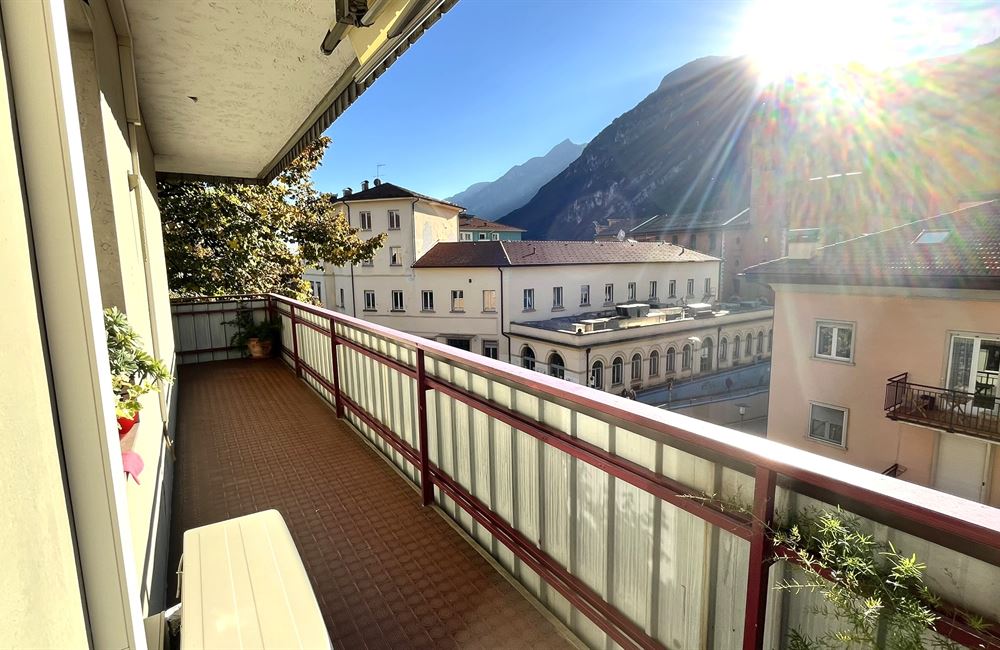 VIA VERDI VENDESI NUDA PROPRIETA' DI AMPIO APPARTAMENTO ZONA UNIVERSITARIA - Vendita Appartamento 3 stanze  Trento