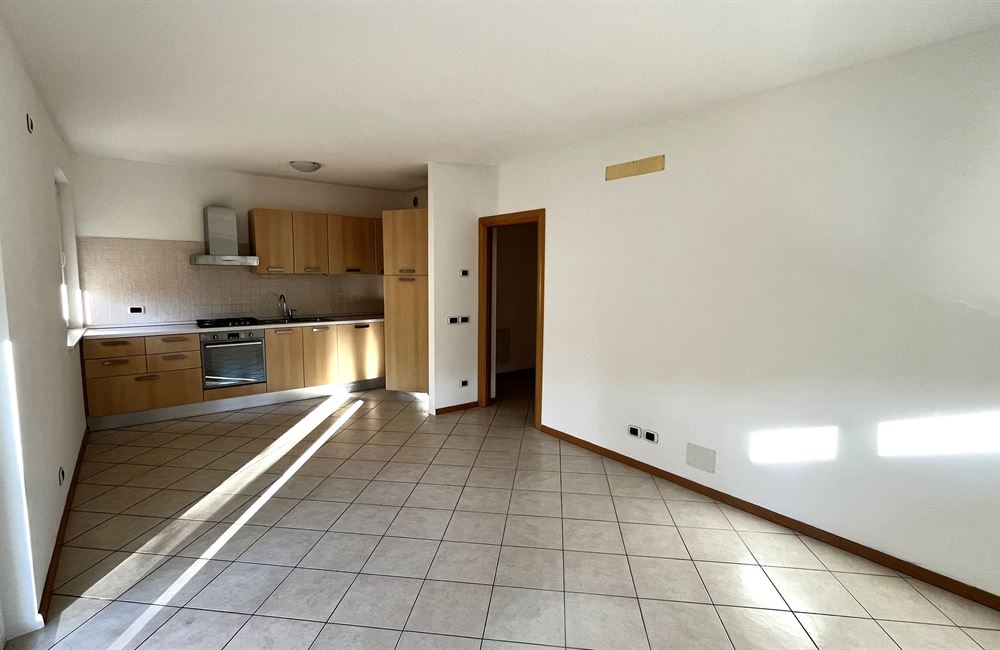 LAVIS  DUE STANZE  CON GARAGE E CANTINA - Vendita Appartamento 2 stanze  Lavis