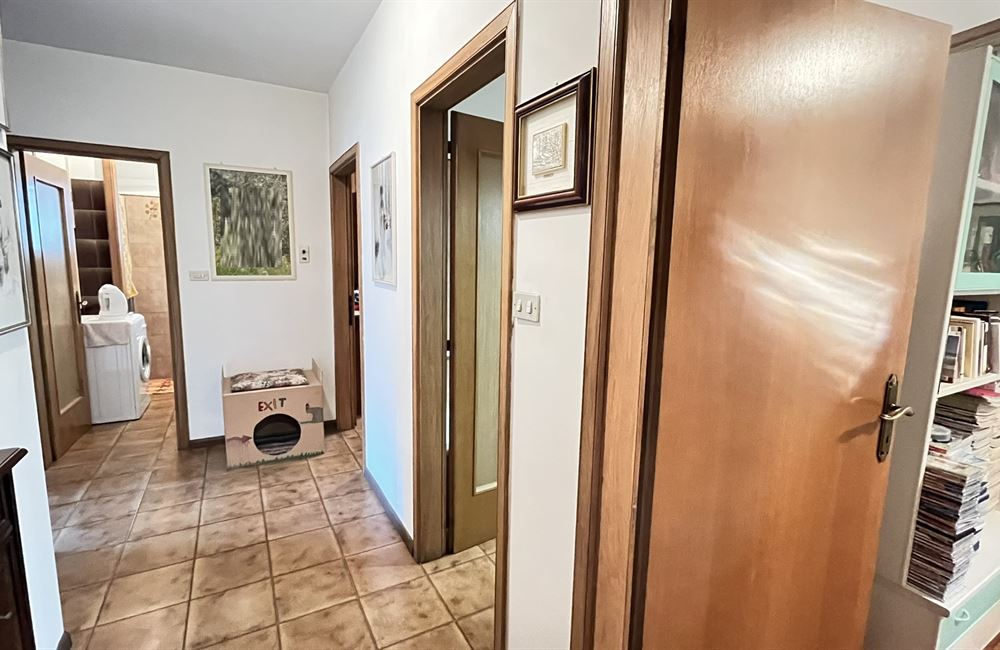 ampio tre stanze - Vendita Appartamento 3 stanze  Trento