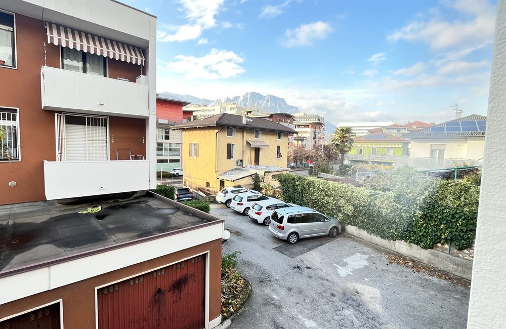 ampio tre stanze - Vendita Appartamento 3 stanze  Trento