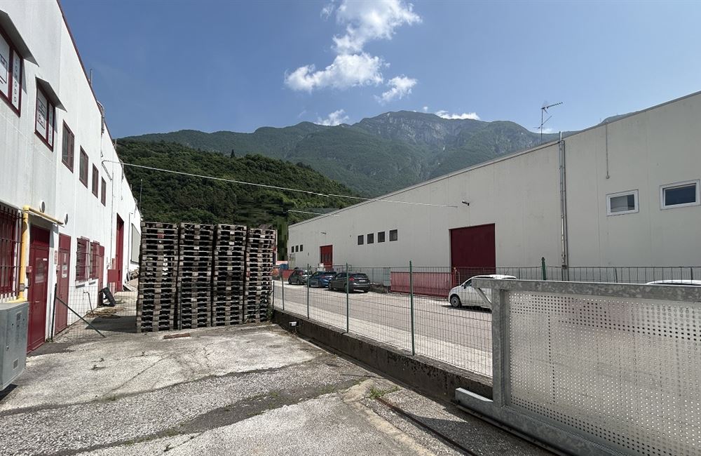 CAPANNONE TRENTO SUD - Vendita Capannone industriale  Trento