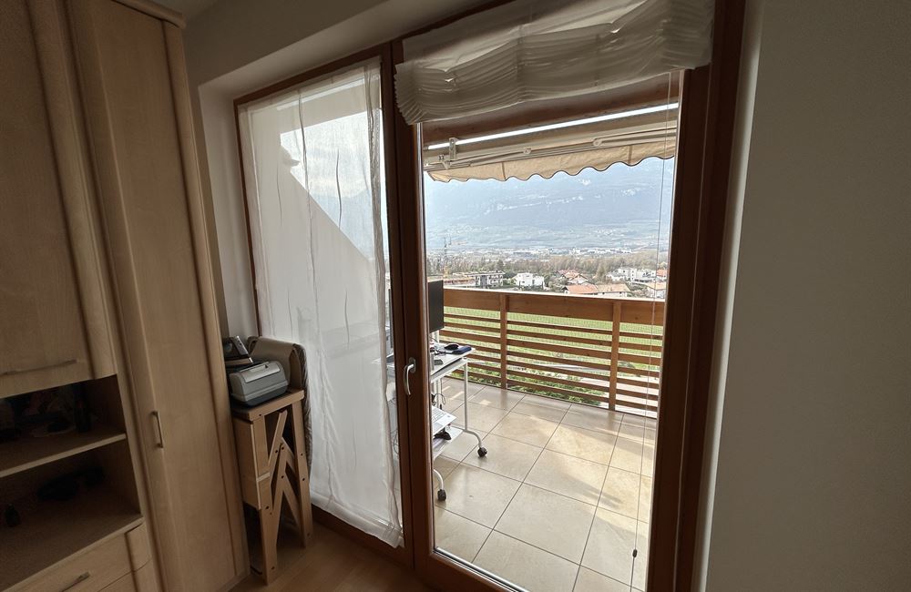 EGNA TRE STANZE CON GARAGE E CANTINA - Vendita Appartamento 3 stanze  Bolzano