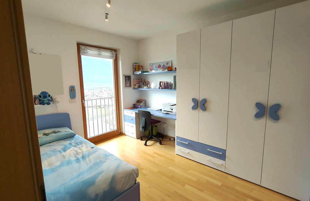 EGNA TRE STANZE CON GARAGE E CANTINA - Vendita Appartamento 3 stanze  Bolzano