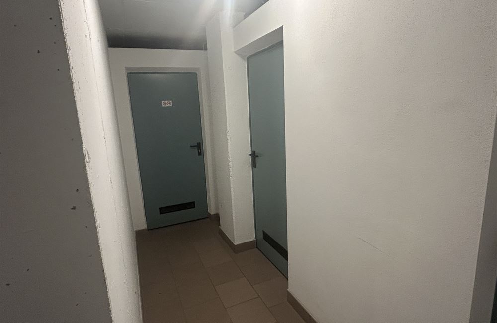 EGNA TRE STANZE CON GARAGE E CANTINA - Vendita Appartamento 3 stanze  Bolzano