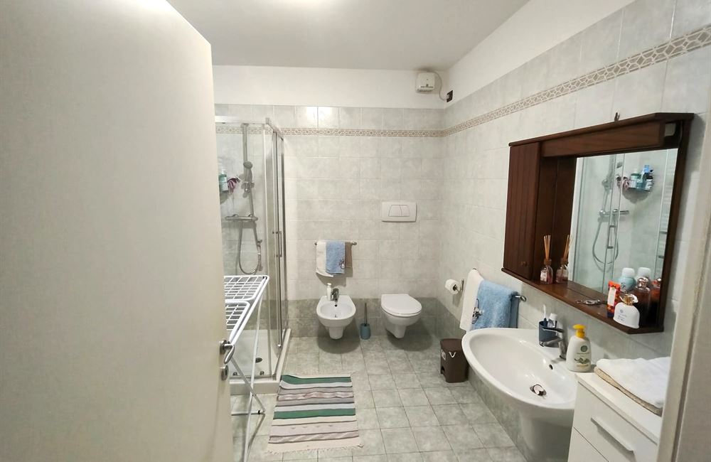 ampio monolocale per investimento - Vendita Mini appartamento  Trento collina
