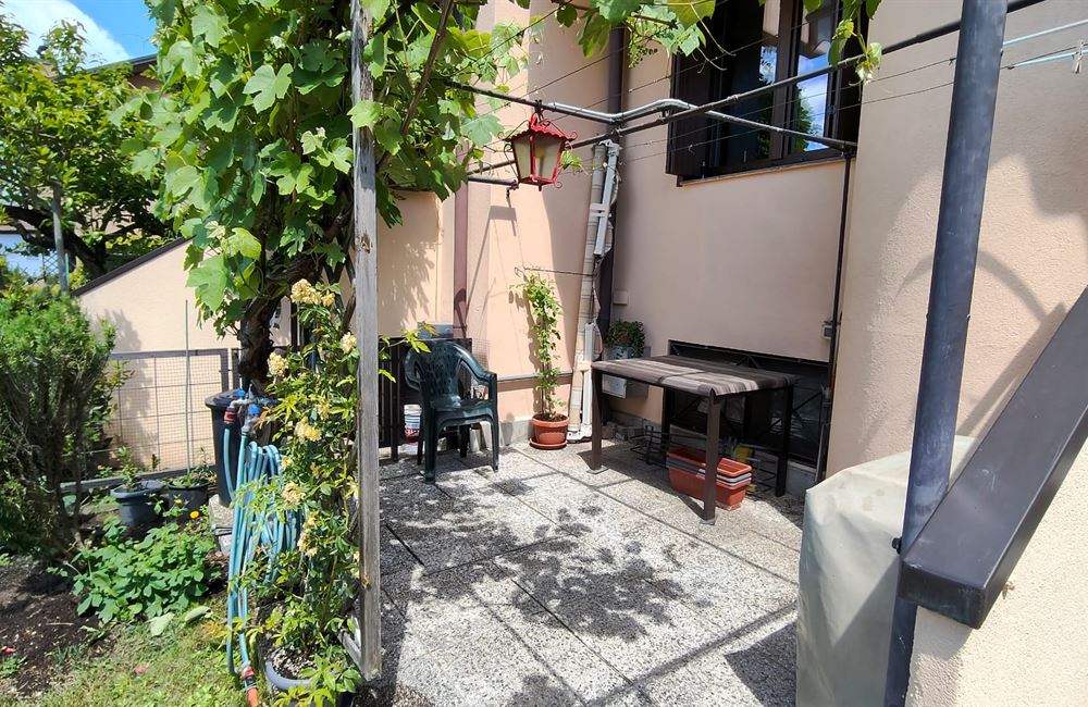 VILLA A SCHIERA VIGO MEANO - Vendita Schiera  Trento collina