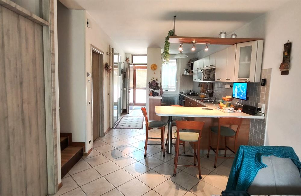 VILLA A SCHIERA VIGO MEANO - Vendita Schiera  Trento collina