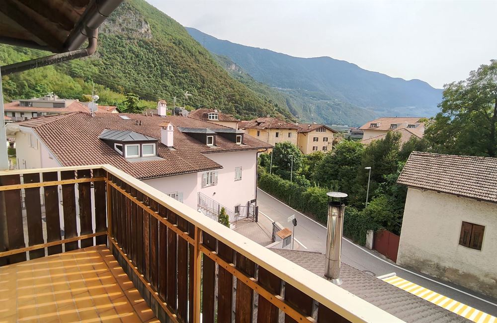 DUE STANZE CON AMPIO GARAGE A LAGHETTI DI EGNA - Vendita Appartamento 2 stanze  Rotaliana