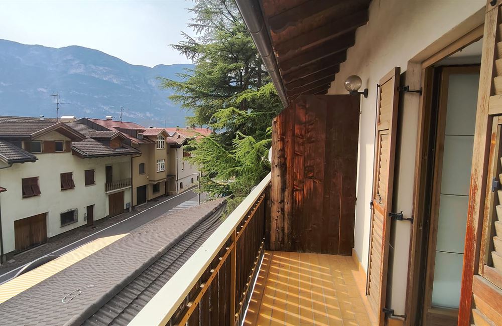 DUE STANZE CON AMPIO GARAGE A LAGHETTI DI EGNA - Vendita Appartamento 2 stanze  Rotaliana