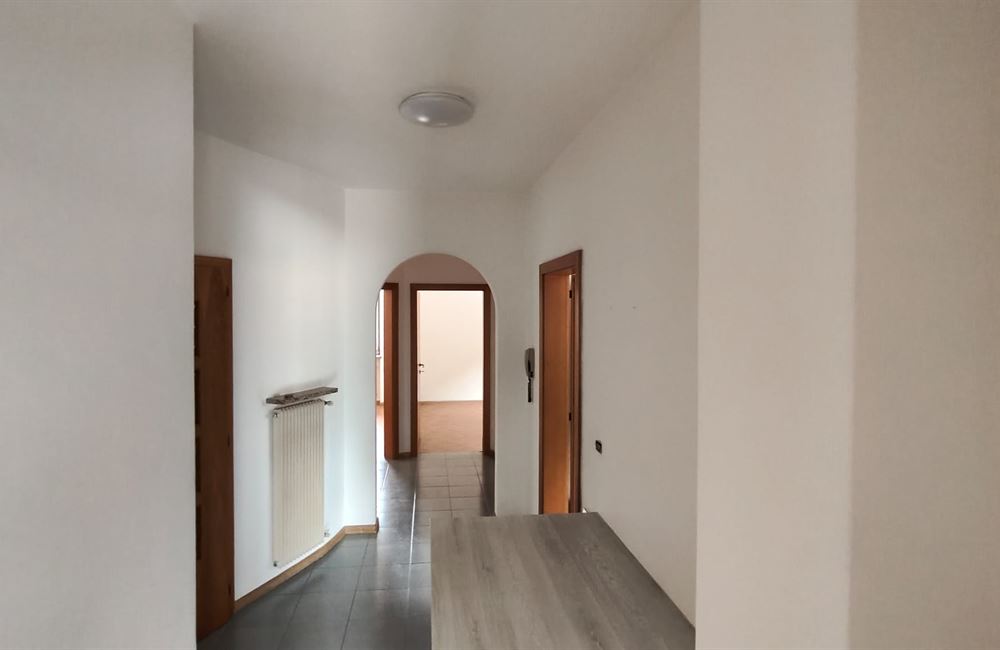 DUE STANZE CON AMPIO GARAGE A LAGHETTI DI EGNA - Vendita Appartamento 2 stanze  Rotaliana