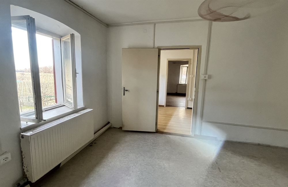 CASA CON DUE APPARTAMENTI SALORNO - Vendita Casa Singola SALORNO Atesina