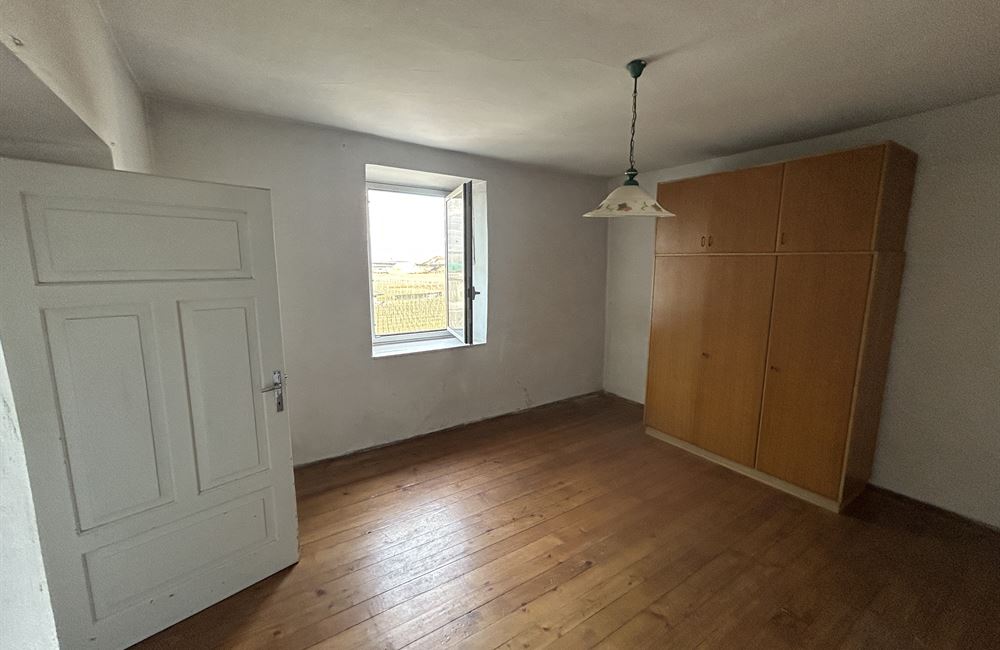 CASA CON DUE APPARTAMENTI SALORNO - Vendita Casa Singola SALORNO Atesina
