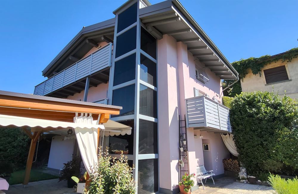 LAVIS CASA INDIPENDENTE RISTRUTTURATA CON VISTA PANORAMICA - Vendita Villa  Lavis