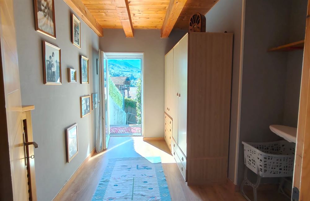 LAVIS CASA INDIPENDENTE RISTRUTTURATA CON VISTA PANORAMICA - Vendita Villa  Lavis
