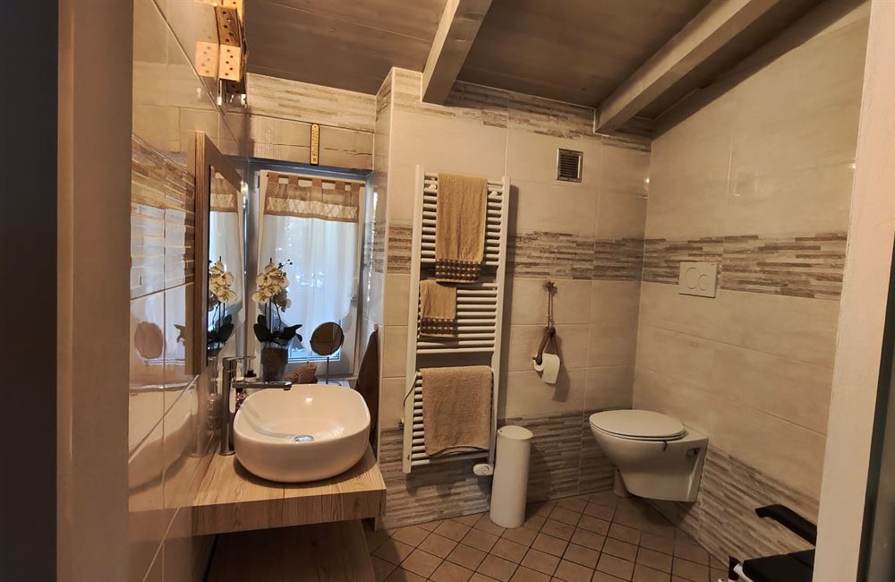 LAVIS CASA INDIPENDENTE RISTRUTTURATA CON VISTA PANORAMICA - Vendita Villa  Lavis